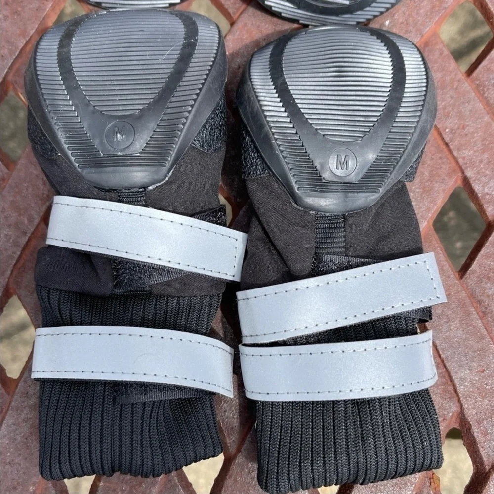 NWT Youly The Adventurer All Weather Dog Boots Paw Covers